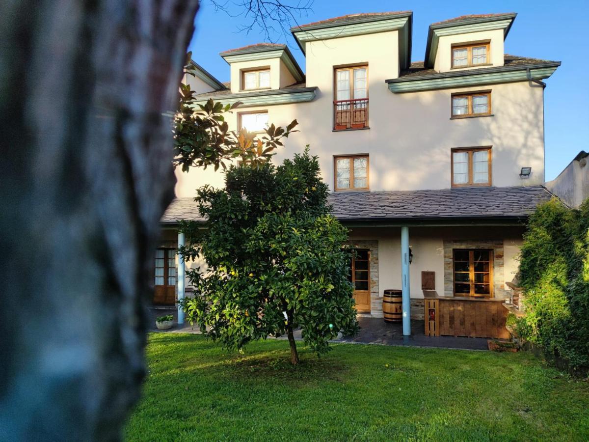 Las Casonas de Avellaneda Navia Exterior foto